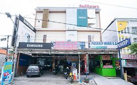 Reddoorz At Merr Rungkut Jl Gunung Anyar